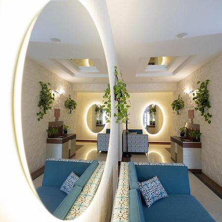 Fantasia Hotel Polyana  Ngoại thất bức ảnh
